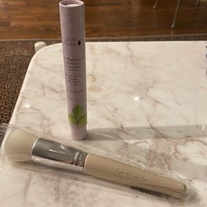 NWT fruit pigmented mascara 100 percent pure & 100 large powder brush